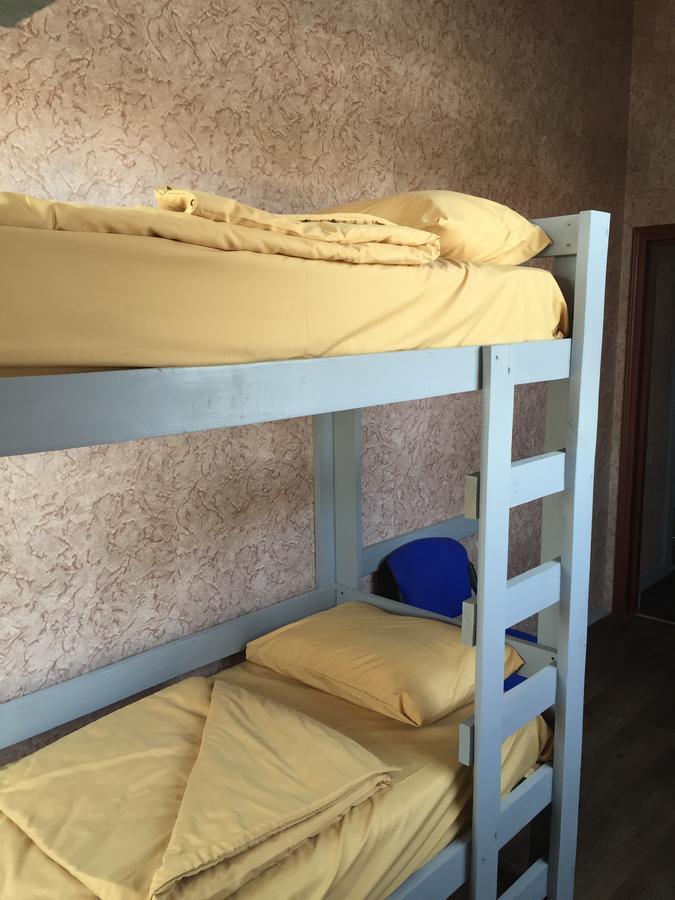 Hostel Darnitsa1 Київ Екстер'єр фото