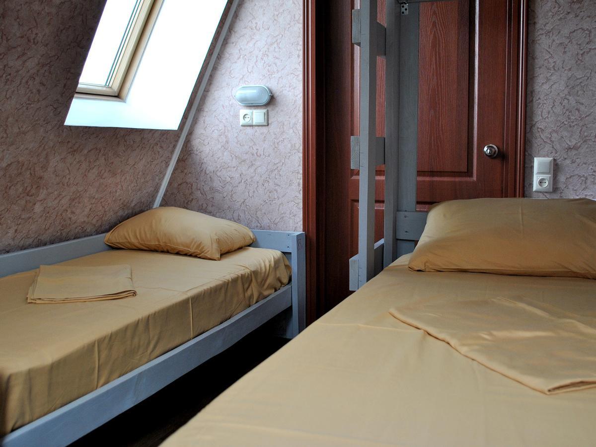 Hostel Darnitsa1 Київ Екстер'єр фото
