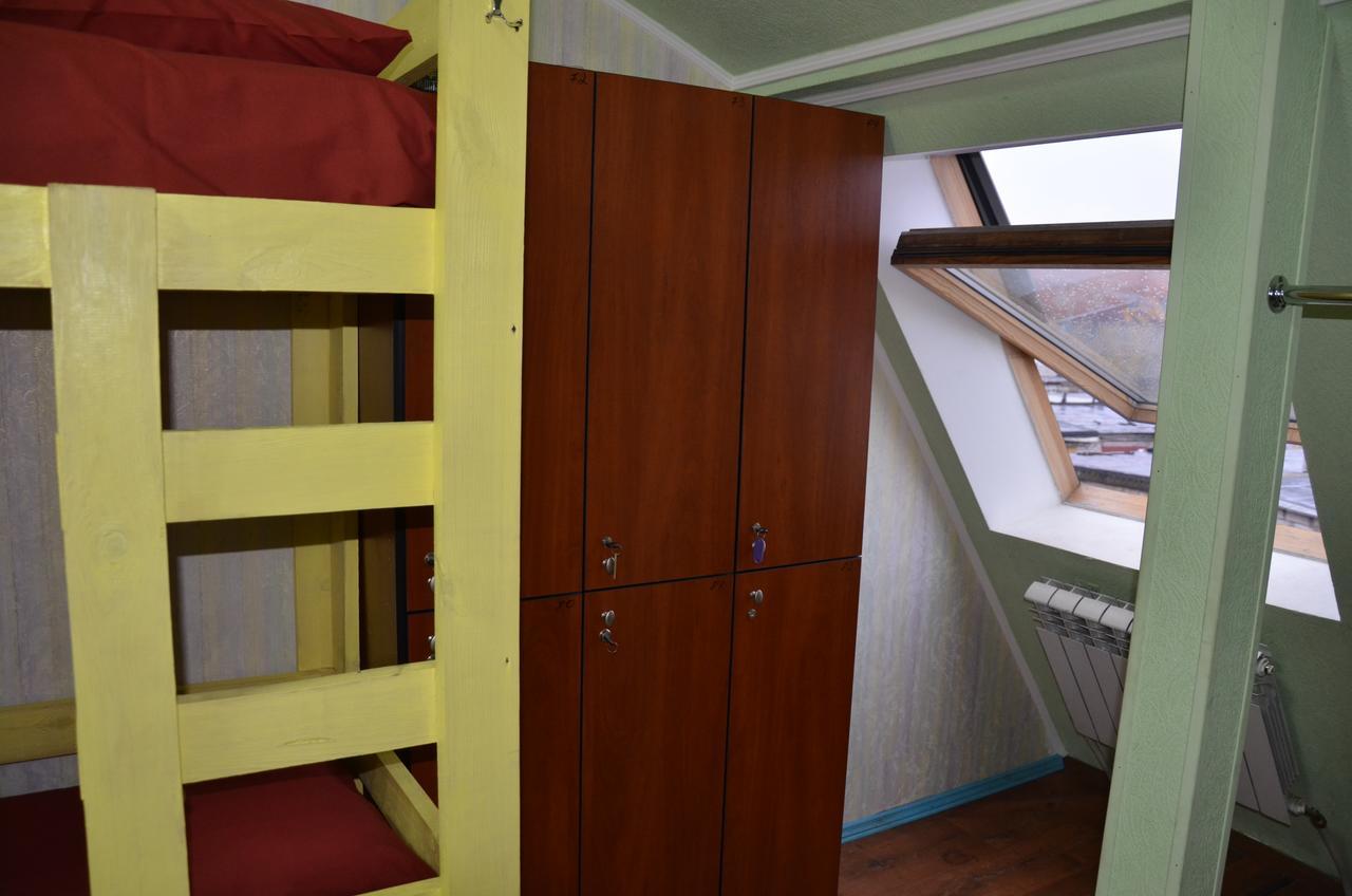 Hostel Darnitsa1 Київ Екстер'єр фото